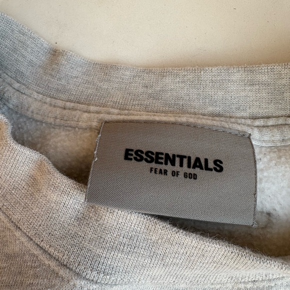 Essentials Fear of God Crew Neck Pullover Sweatshirt Gray - Picture 3 of 7